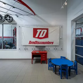 Tire Discounters TD Performance | Tires, Wheels, Services, Fluids, & more