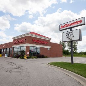 Tire Discounters on 1544 Georgesville Rd in Columbus