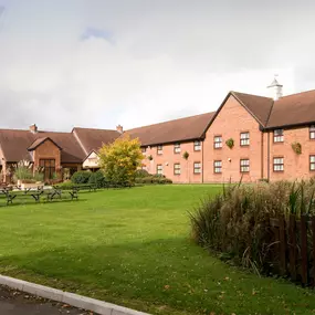 Premier Inn Crewe West hotel exterior