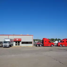 Bild von TLG Peterbilt - NW Arkansas