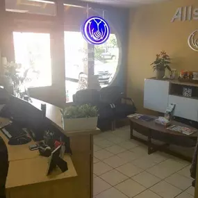 Bild von Laura Anglin: Allstate Insurance
