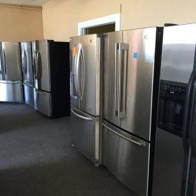 Great selection of pre-owned appliances to choose from, in Englewood!