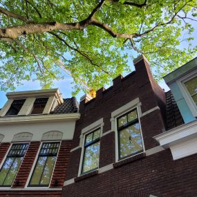 Nieuwbouw woningen in de binnenstad van Purmerend. Tradionele historiserende architectuur maar toch tijdloos.