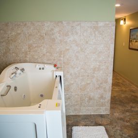 Maple Hill Senior Living, Maplewood, MN Stylish and Sage Private Baths
