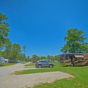 Bild von Whispering Pines Campground