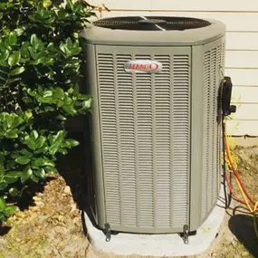 This is a recently installed Lennox XP20 system we put in for a valued customer. It's one of the most efficient systems on the market. This XP20 system can improve your comfort, while also helping you save energy and money. Another quality job done by Advanced Air Care.