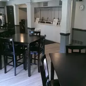 Gettysburg Square Apartment Laundry Room