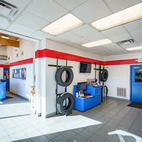 Tire Discounters Galbraith | Tires, Wheels, Services, Fluids, & more