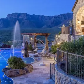 Pool Designs That Will Blow Your Mind, Learn More: https://nolimitpools.com/2018/12/pool-designs-that-will-blow-your-mind/