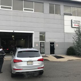 Audi Englewood Service Center