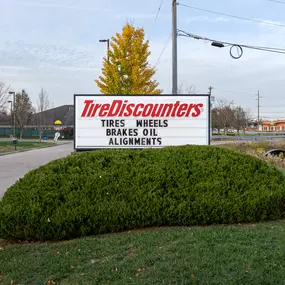 Tire Discounters Maineville | Tires, Wheels, Services, Fluids, & more