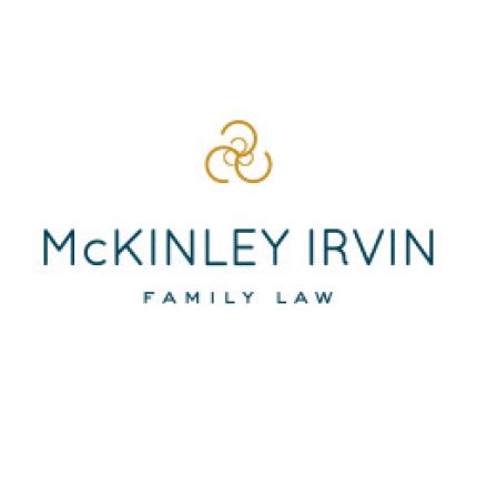 Logotyp från McKinley Irvin