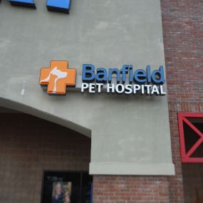 Banfield Pet Hospital - Greensboro E