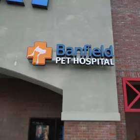 Banfield Pet Hospital - Greensboro E