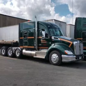 Morrell is a for-hire trucking company located in Elk River, MN. Family-owned and operated, they provide services locally to the Twin Cities, throughout Minnesota, regionally across the Midwest, and beyond.