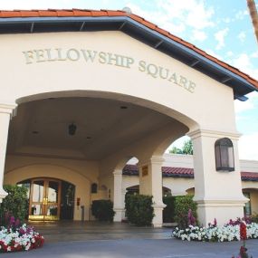 Located in metro Phoenix, our Fellowship Square facility provides seniors with high quality care and services that they are looking for.