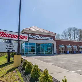 Tire Discounters on 10530 Westport Rd in Louisville