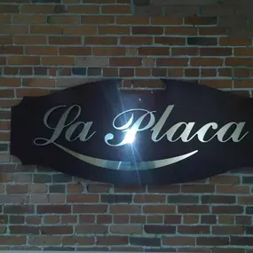 La Placa Jewelers is located in the Historical Square of beautiful downtown Medina, OH