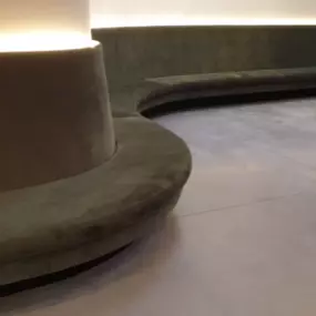 bekleden van meubels - herstofferen van stoelen stoffeerder mat klassiek en modern