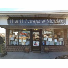 Bild von B & B Lamps and Shades