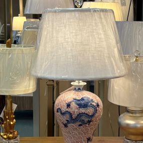 Bild von B & B Lamps and Shades