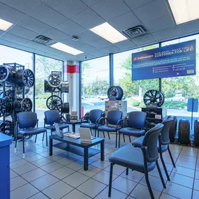 Tire Discounters on 4414 Brandt Pike in Dayton