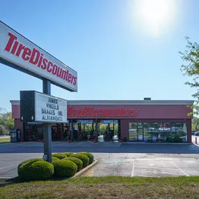 Tire Discounters on 4414 Brandt Pike in Dayton