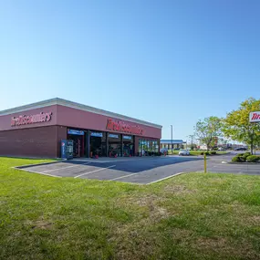 Tire Discounters on 4414 Brandt Pike in Dayton