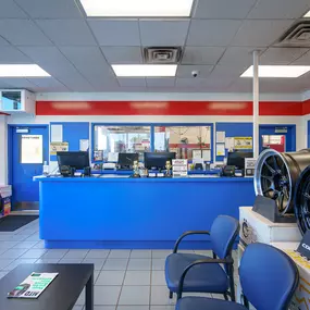 Tire Discounters on 4414 Brandt Pike in Dayton