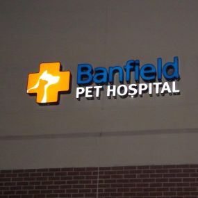 Banfield Pet Hospital® - Hamilton