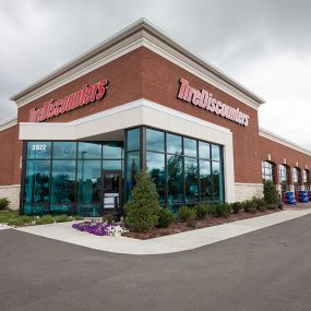 Tire Discounters on 2922 Medical Center Pkwy in Murfreesboro