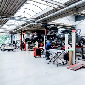 Autobedrijf Zuithof Subaru Dealer Suzuki Specialist