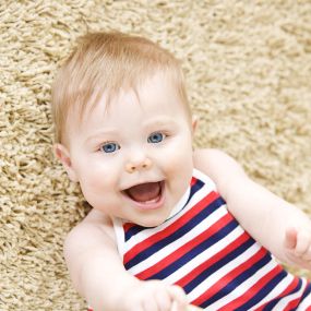 Little crawlers are in close contact with the carpet in your home. A regular carpet cleaning keeps your indoor air quality up to standard and keeps your baby healthy! Our cleaning products are safe and gentle for the babies in your family.