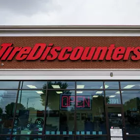 Tire Discounters on 3701 S Hamilton Rd in Groveport