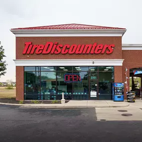 Tire Discounters on 3701 S Hamilton Rd in Groveport