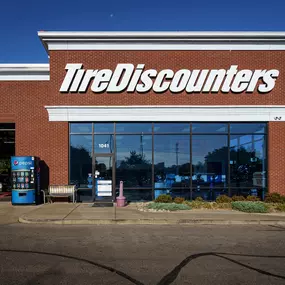 Tire Discounters on 1041 Hebron Rd in Heath