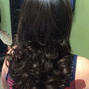 very-curly-hair-blended-layers-side-swipe-bangs-abq-albuquerque