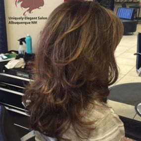 caramel-highlights-haircut-style-hair-color-chocolate-albuquerque-nm