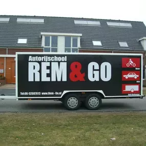 Auto- en Motorrijschool Rem & Go