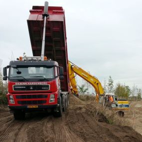 Sierink & Zn Transportbedrijf Container Vervoer Zandhandel