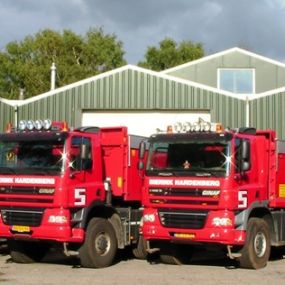 Sierink & Zn Transportbedrijf Container Vervoer Zandhandel