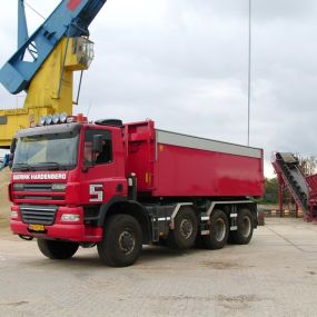 Sierink & Zn Transportbedrijf Container Vervoer Zandhandel