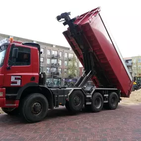 Sierink & Zn Transportbedrijf Container Vervoer Zandhandel