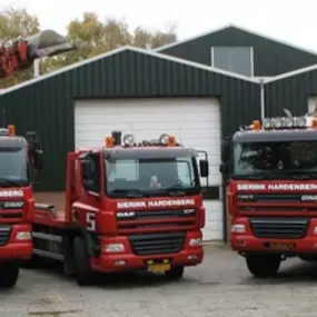 Sierink & Zn Transportbedrijf Container Vervoer Zandhandel