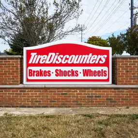 Tire Discounters on 5759 N Hamilton Rd in Columbus