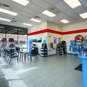 Tire Discounters on 5759 N Hamilton Rd in Columbus