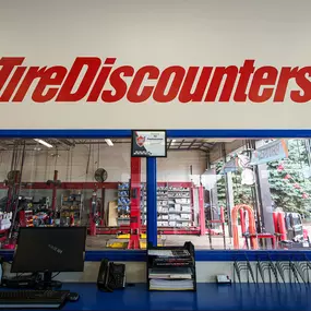 Tire Discounters on 5759 N Hamilton Rd in Columbus