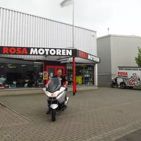 Bild von Rosa Motoren