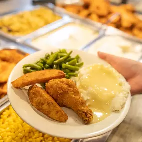 Country's Best Chicken, mashed potatoes and Gravy and Green Beans