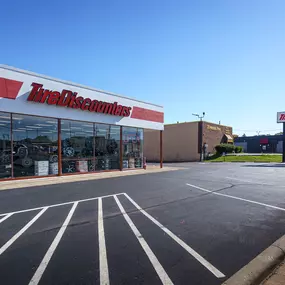 Tire Discounters Winton Road | Tires, Wheels, Services, Fluids, & more